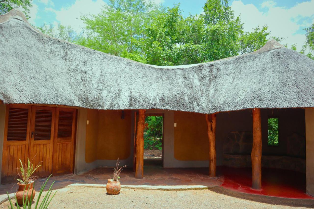 Munga Eco-Lodge Livingstone Exterior photo