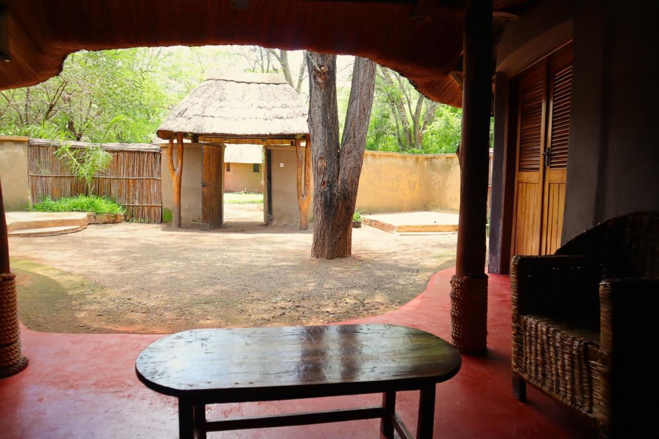 Munga Eco-Lodge Livingstone Exterior photo