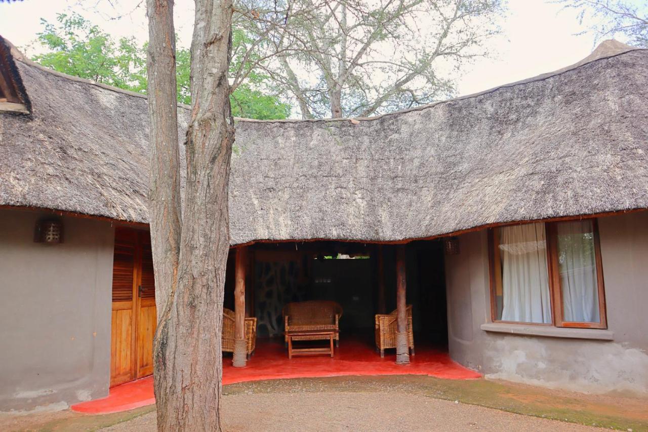 Munga Eco-Lodge Livingstone Exterior photo