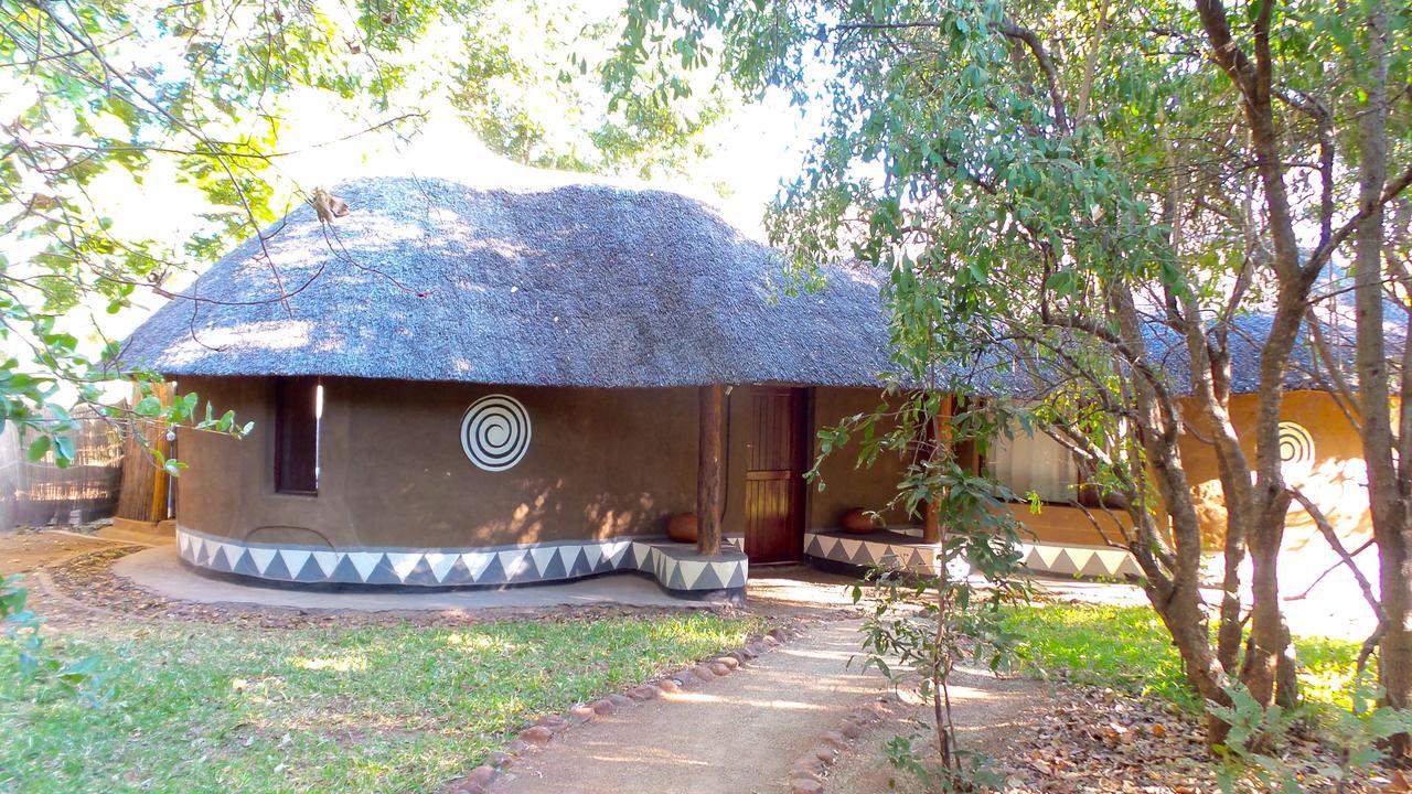 Munga Eco-Lodge Livingstone Exterior photo